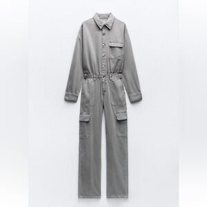 Zara Washed Effect Cargo Denim Jumpsuit!